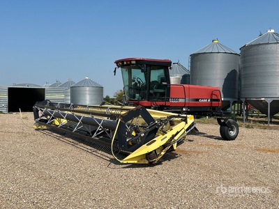 Case IH 8860 30 ft Swather Schwadleger