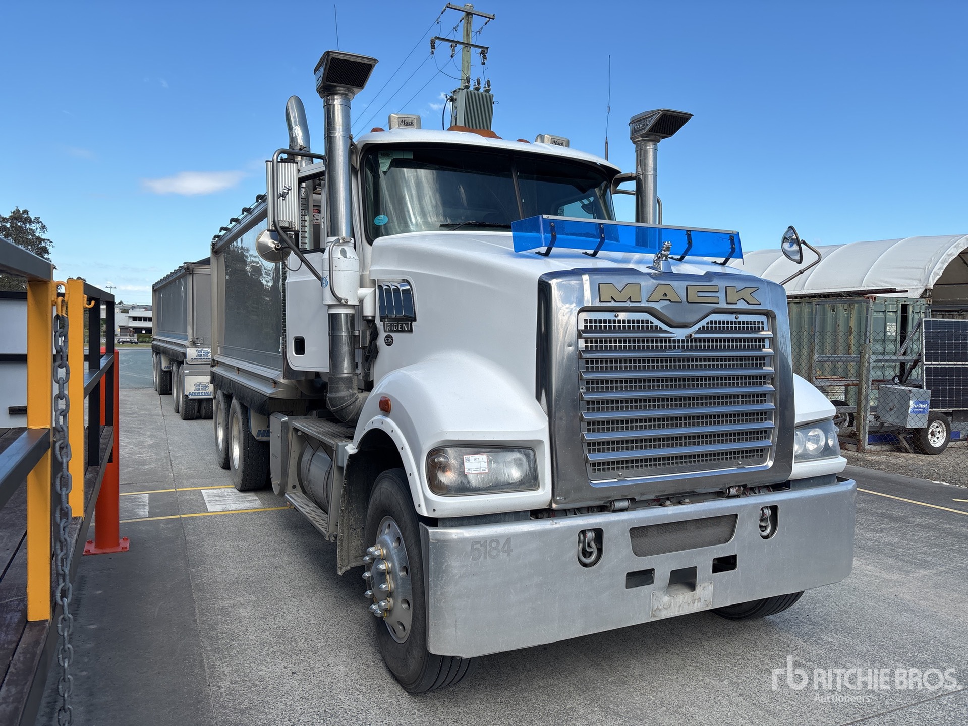 2018 Mack CMHR Trident 6x4 Tipper Truck
