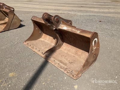 2050 mm Cleanup دلو حفارة