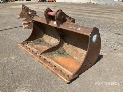 2350 mm Cleanup دلو حفارة