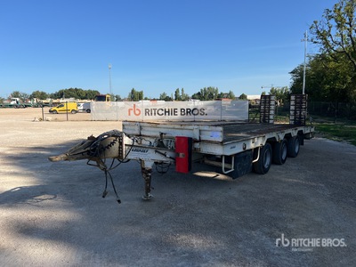 2008 Louault Tri/A Remorque Porte-Engins 3 Essieux Low Loader