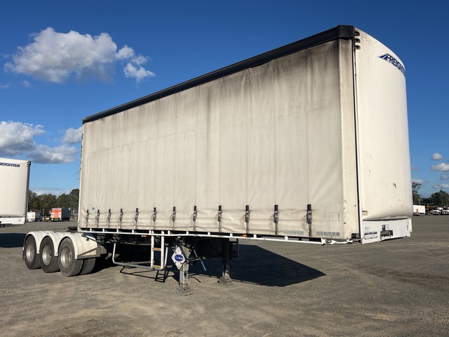2022 MaxiTrans 7.3 m Tri/A B-Double Lead Tautliner Trailer