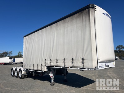 2022 MaxiTrans 7.3 m Tri/A B-Double Lead Step Deck Curtain Side Trailer
