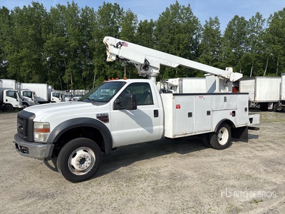 Altec AT200A 30 ft on 2008 Ford F-550 XL 4x2 Bucket Truck