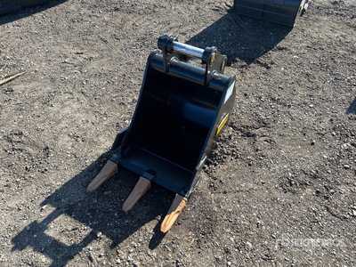 2025 Trojan 18 in Q/C Digging Excavator Bucket (Unused)