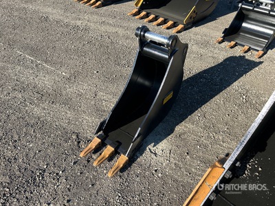 2025 Trojan 12 in Q/C Digging Excavator Bucket (Unused)