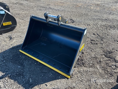 2025 Trojan 48 in Q/C Cleanup Excavator Bucket (Unused)