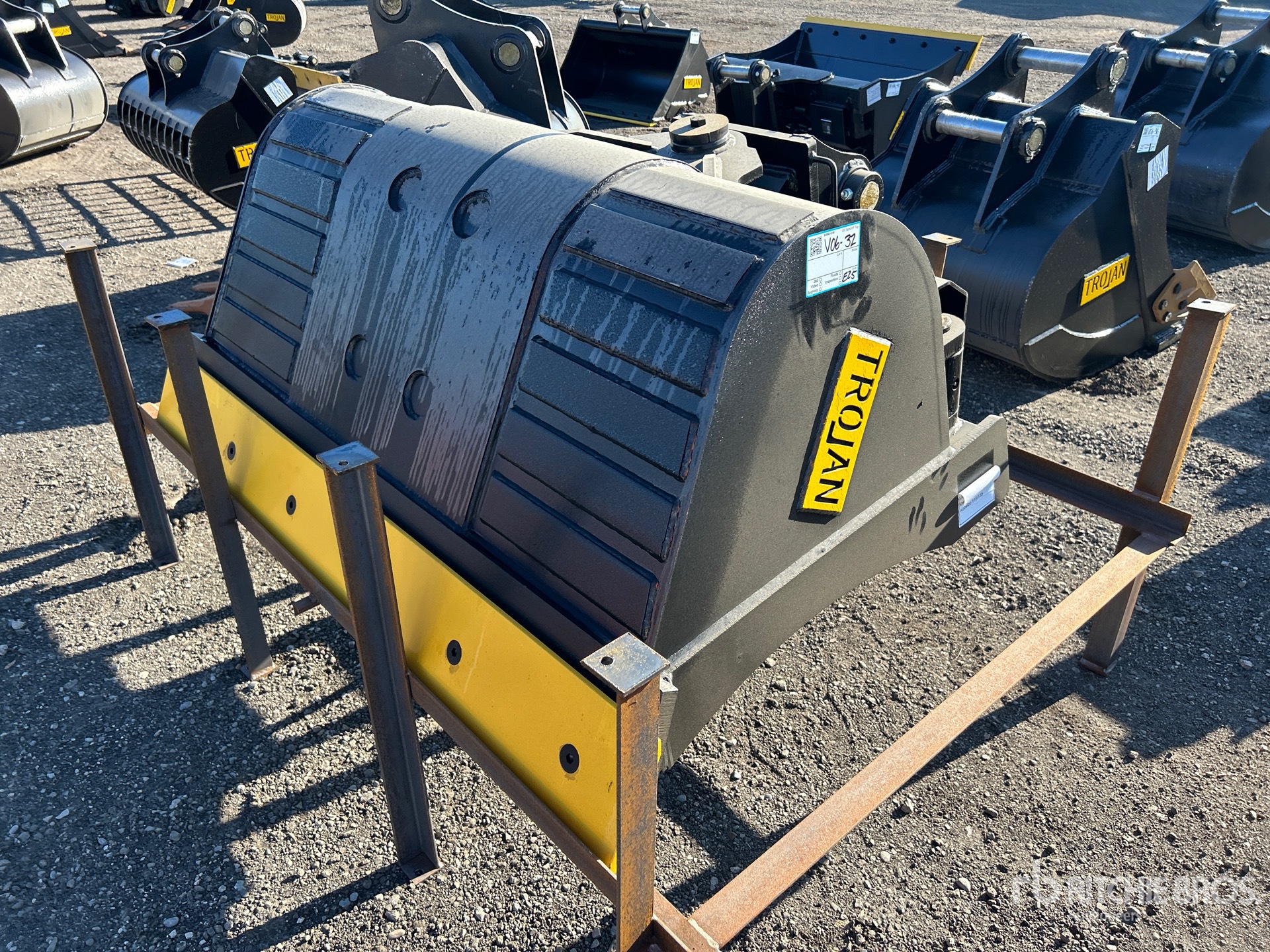 2025 Trojan 60 in Q/C Tilting Excavator Bucket (Unused)