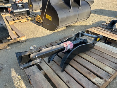 2025 Trojan Hydraulic Excavator Thumb (Unused)