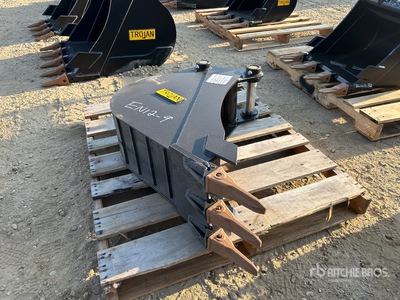 2025 Trojan 12 in Q/C Digging Excavator Bucket (Unused)
