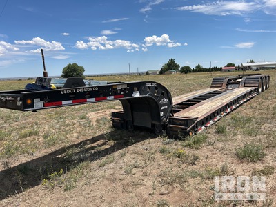 2015 Trail King TK110HDG+533 Tri/A Removable Gooseneck Lowboy Trailer