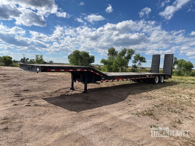 2018 Rampant 48 ft T/A Single Drop Lowboy Trailer