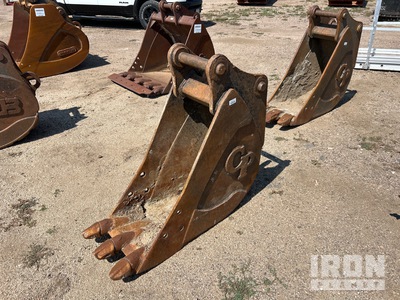 18 in Digging Schaufel - Fits Komatsu PC138