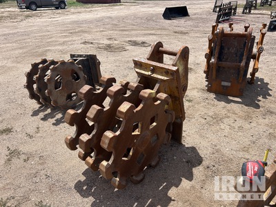 24 in Excavator Compaction Wheel - Fits Komatsu PC138