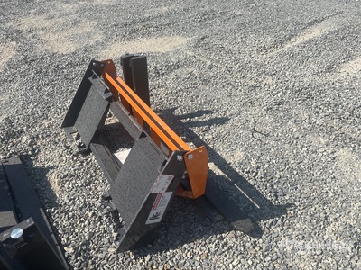 2025 ARTEER PF-42L 42 in Skid Steer Forks (Unused)
