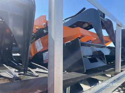 2025 ARTEER PF-42L 42 in Skid Steer Forks (Unused)