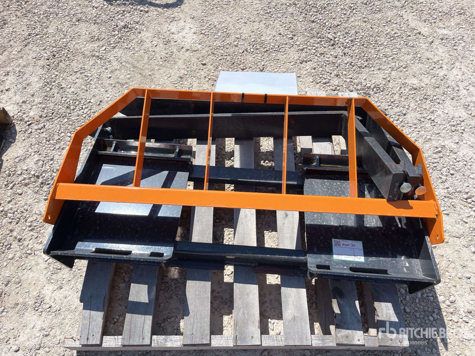 2025 ARTEER PF-42L 42 in Skid Steer Forks (Unused)