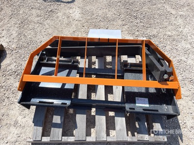 2025 ARTEER PF-42L 42 in Skid Steer Forks (Unused)
