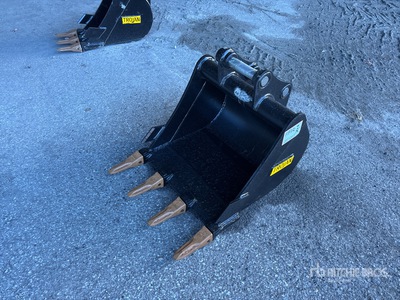 2025 Trojan 35 24 in Digging エクスカベーター用バケット (Unused)