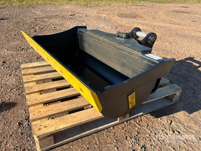 2025 Trojan 42 in Q/C Hydraulic Tilting Baggerlöffel (Unused)