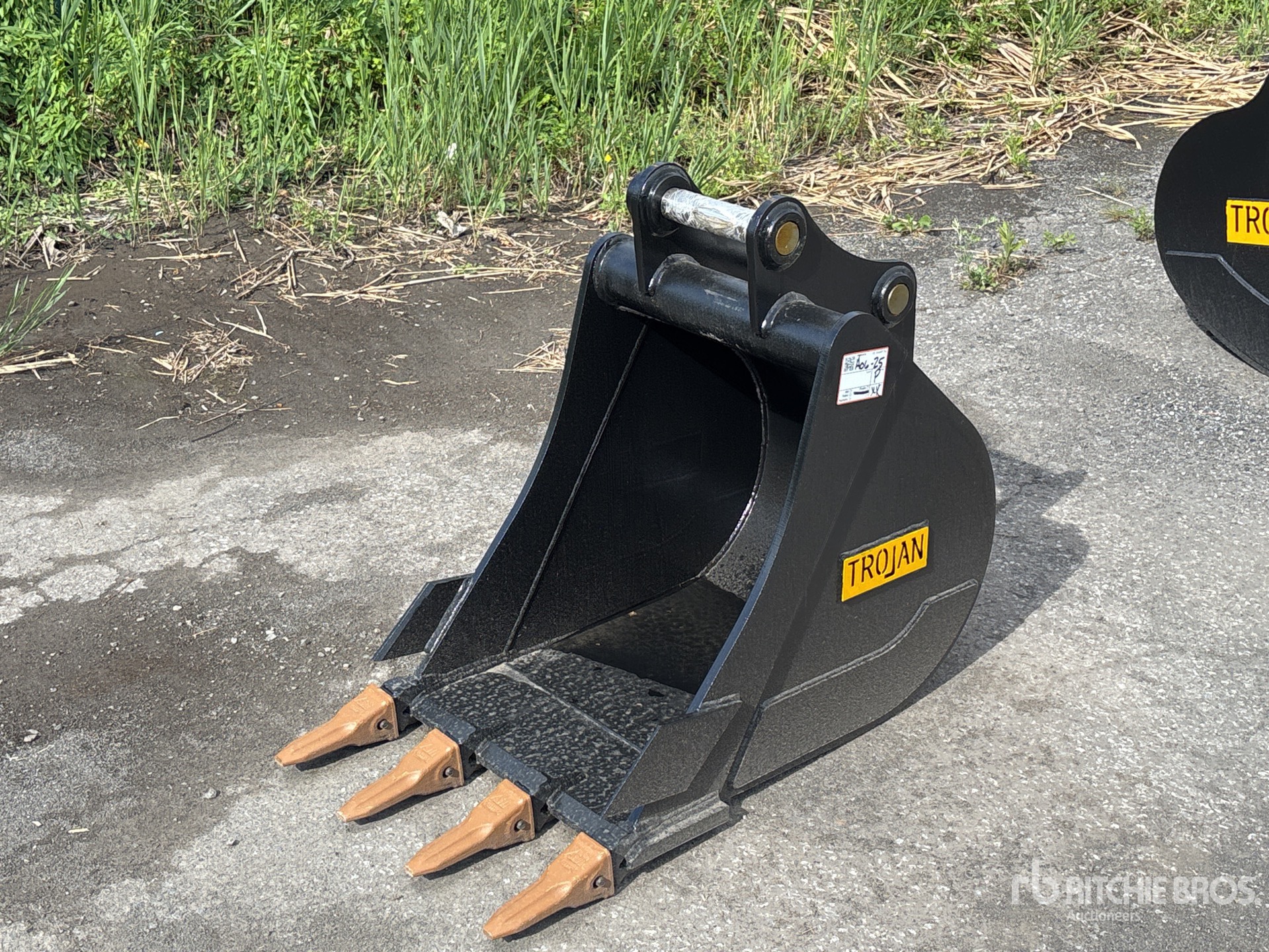2025 Trojan 21 in Digging دلو حفارة (Unused)
