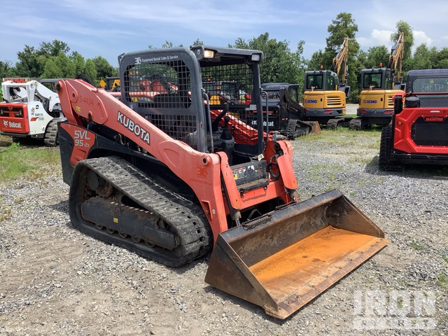 MINI CARGADOR SOBRE ORUGAS KUBOTA SVL952S
