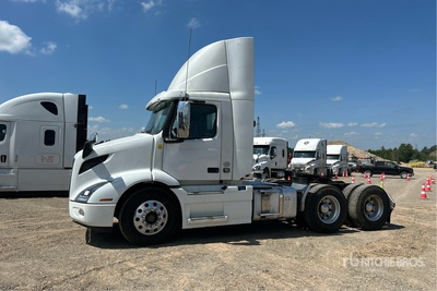 2019 Volvo REBUILT VNR Day Cab Prime Mover