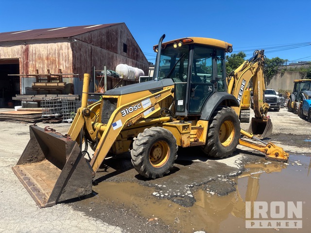 RETROEXCAVADORA 2006 JOHN DEERE 310SG