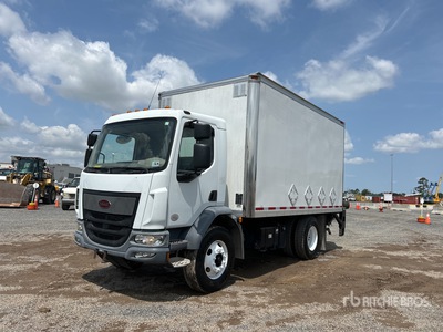 2017 Peterbilt 220 4x2 Van Truck