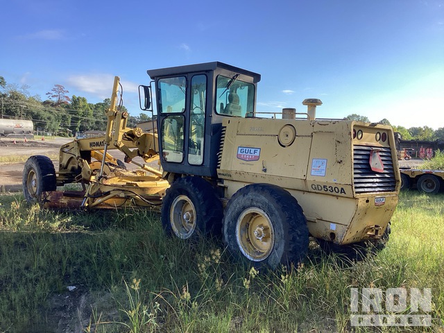 MOTOCONFORMADORA KOMATSU GD530A2CY 1998
