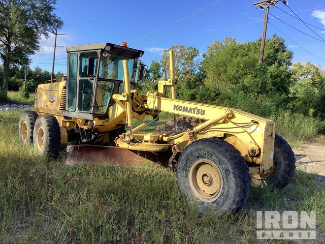MOTOCONFORMADORA KOMATSU GD530A2CY 1998