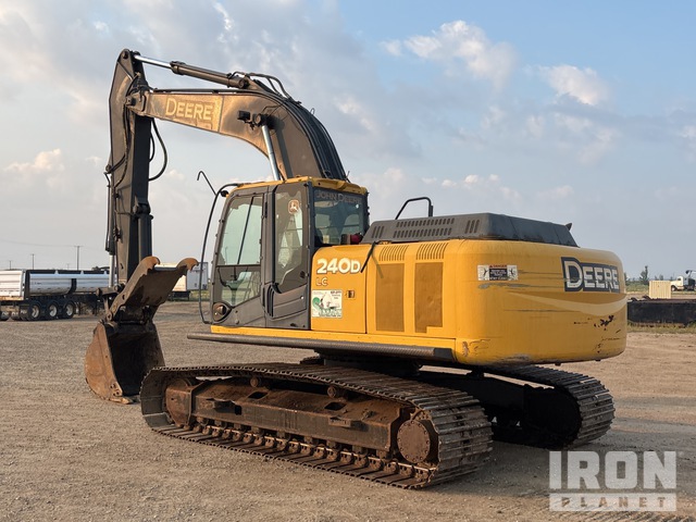 EXCAVADORA 2006 JOHN DEERE 240DLC