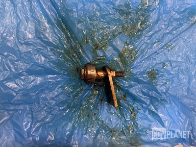 (2) GE 21C10012G01 Tie Bushing Pushers