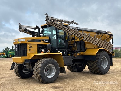 2022 Terra-Gator 8400C 44 ft Liquid 4x2 Self-Propelled Fertilizer Spreader