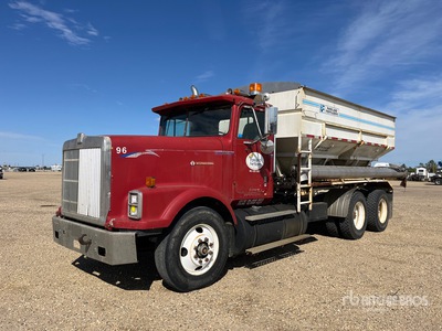 1988 International 9300 6x4 Tender-Lkw