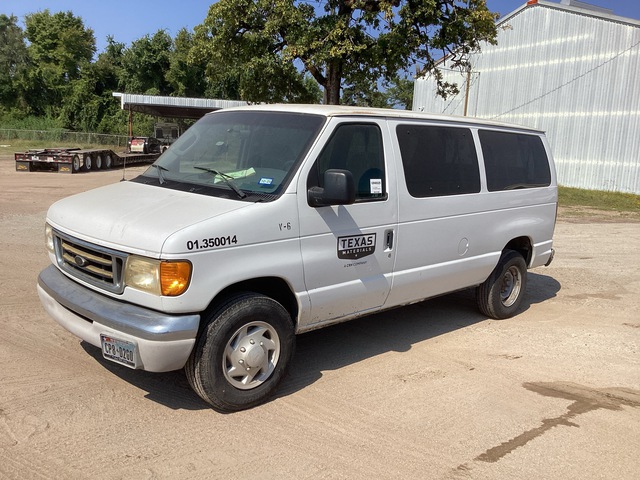 2003 Ford E-350 XLT 11 Passenger Van