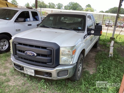 2015 Ford F-250 XL 4x2 Extended Cab Ophalen