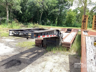 2006 Trail King TK110HDG-533 Tri/A Removable Gooseneck Remorque Surbaissée