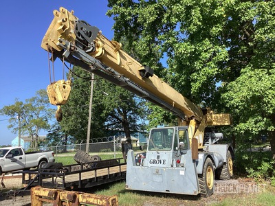 Grove RT58D 4x4 All Terrain Crane
