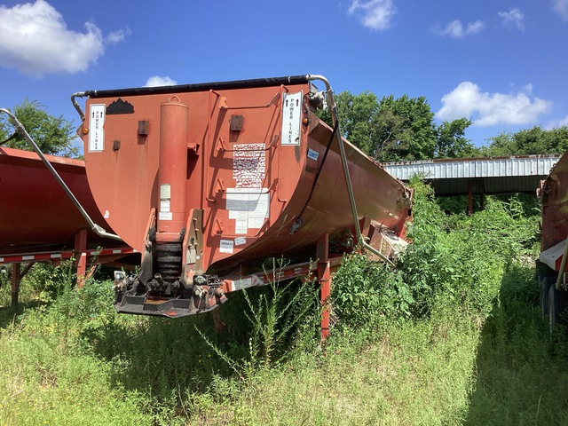 2008 Clement 28 ft Tri/A Frameless End Dump Trailer
