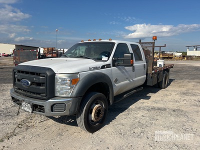 2016 Ford F-450 XL 4x2 Crew Cab Flatbed Truck