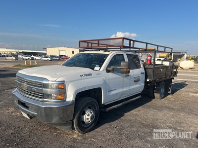 2018 Chevrolet Silverado 3500HD 4x2 Crew Cab Flatbed Truck