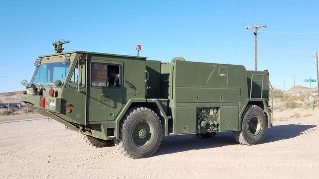 1985 Oshkosh A/S32P-19A 4x4 Fire Truck