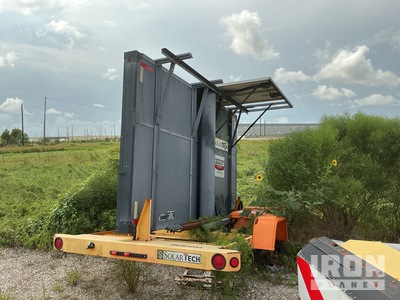 2013 Solar Tech Silent Messenger Solar Message Board (Inoperable)