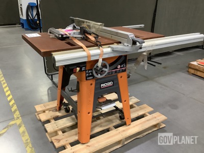 Ridgid TS3650 Table Saw