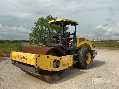 2018 Bomag BW211DH-5 Smooth Drum Compactor (Inoperable)