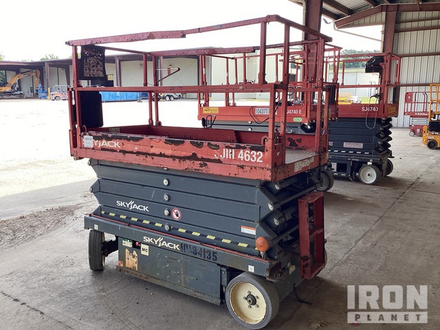 ELEVADOR TIJERA 2016 SKYJACK SJIII4632