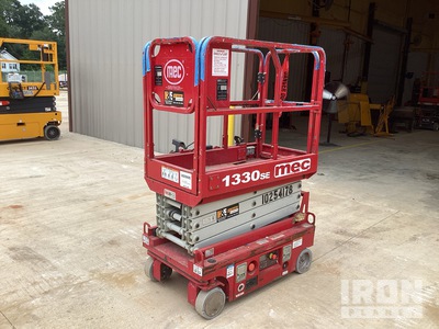 2018 MEC 1330SE Electric Scissor Lift