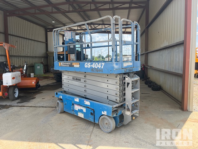 ELEVADOR TIJERA 2018 GENIE GS4047