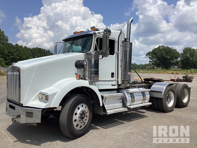 2015 Kenworth T800 6x4 Cabeza Tractora Cabina Corta (Glider Kit)